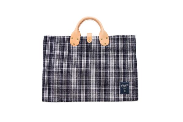 Grayers and Winter + Session Log Tote Grayers and Winter + Session Log Tote